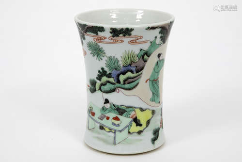 Chinese brush pot in marked 'Famille Verte' porcel…