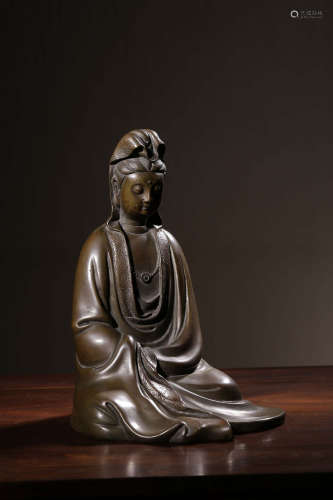A FINE CARVED SITTING FIGURE OF GUANYIN BUDDHA QING DYNASTY ‘LIN QING MARKED’