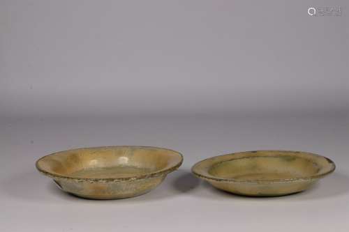 PAIR OF RU WARE PARTIALLY GLAZED DISHES