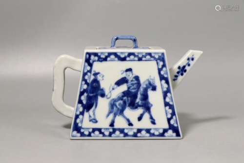 A BLUE AND WHITE FIGURES TEA POT