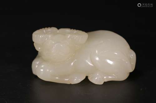 HETIAN WHITE JADE CARVED COW ORNAMENT
