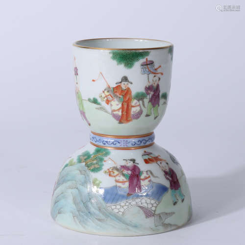 A FAMILLE ROSE LANDSCAPE AND FIGURE BRUSH POT QING DYNASTY JIAQING PERIOD