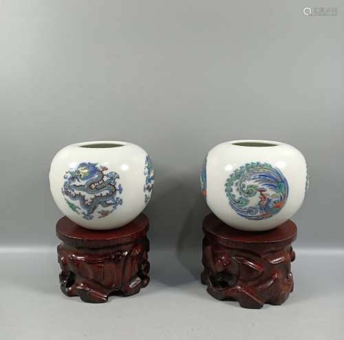 A PAIR OF DOUCAI DRAGON AND PHOENIX BRUSH POT QING DYNASTY YONGZHENG PERIOD