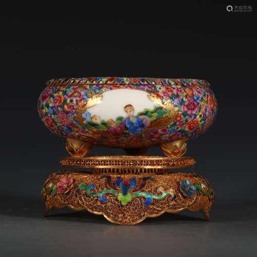 A CLOISONNÉ GILT WESTERN FIGURES WATER POT DAQING QIANLONG NIAN ZHI MARKED