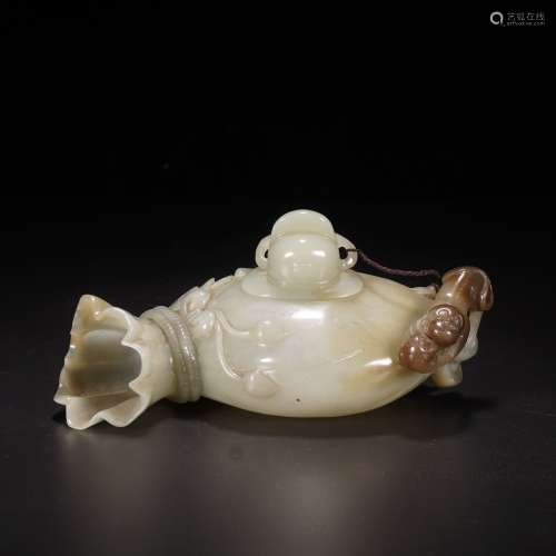 A HETIAN JADE CARVED WATER POT ORNAMENT QING DYNASTY