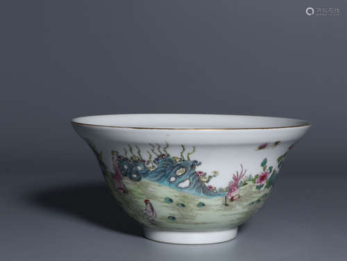 A FAMILLE ROSE BOWL QING DYNASTY QIANLONG PERIOD