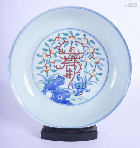 A CHINESE PORCELAIN DOUCAI SAUCERDISH 20th Century,