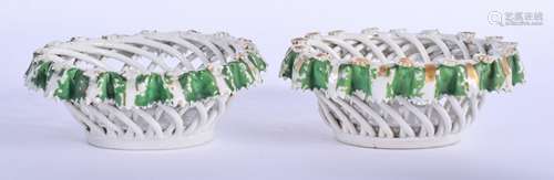 A PAIR ANTIQUE CONTINENTAL PORCELAIN BASKETS. 9 cm x 8