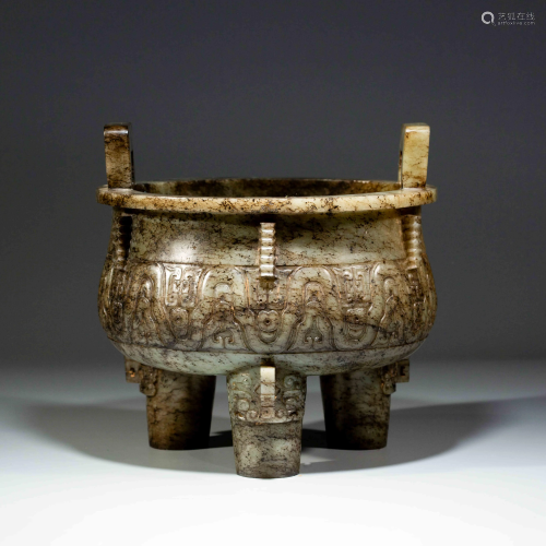 A CHINESE JADE VESSEL