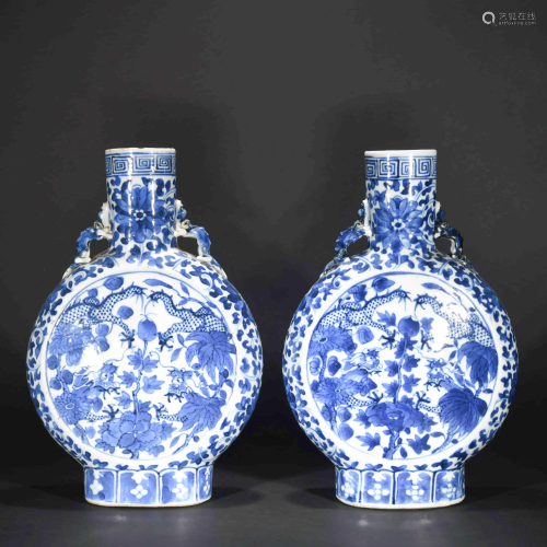 A PAIR OF CHINESE DRAGON PATTERN BLUE …