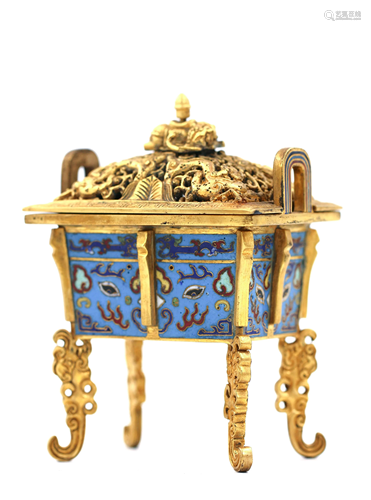 A GILT BRONZE ENAMEL CLOISONNE EN…