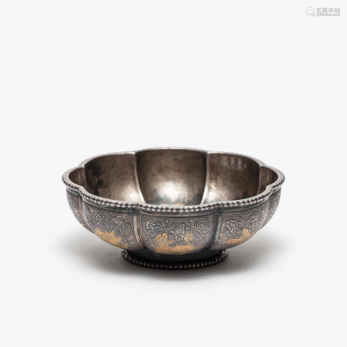 A CHINESE GILDINH SILVER BOWL