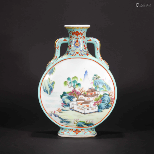 A CHINESE GILDING FAMILLE ROSE PORCELAIN…