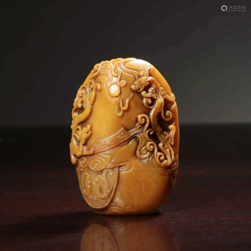 A CHINESE CARVE TIANH…
