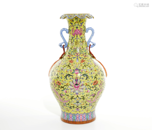 A Very Fine Chinese Famille Rose Vase