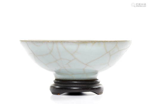 A Very Fine Chinese Guan-Type Bowl