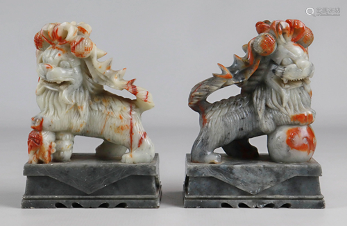 Pair of Chinese carved Shoushan Stone Fo…