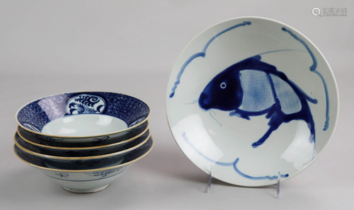 (5) Blue and White Painted Bowls