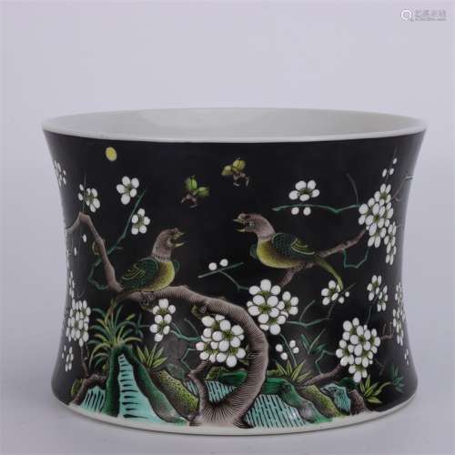 A Chinese Black Background Flower&Bird Pattern Porcelain Brush Pot