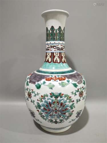 A Chinese Doucai Floral Porcelain Flask