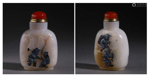 PAIR OF CHINESE AGATE CARVED FIGURES SNUFF BOTTLE