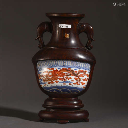 CHINESE BLUE AND WHITE DRAGON WALL VASE