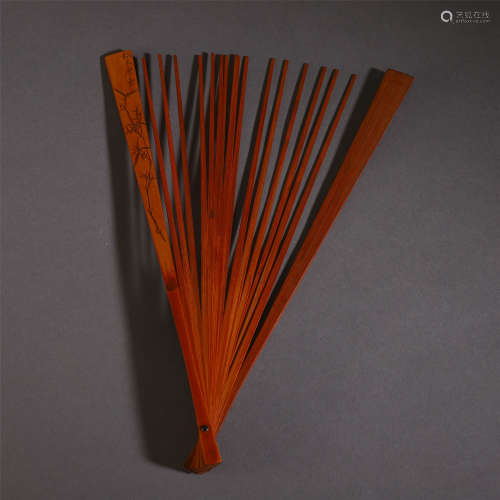 A CHINESE BAMBOOCARVING FAN BONE