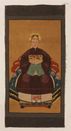 A CHINESE SILK WHIT EMBROIDERY OF SEATED EMPRESS