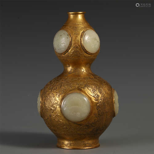 A CHINESE GILT BRONZE JADE INLAID CARVED GOURD VASE
