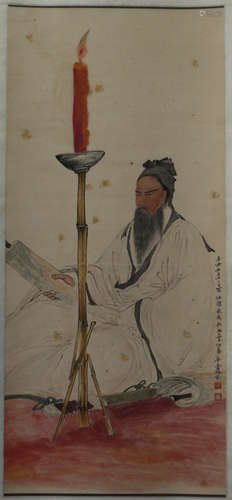 A CHINESE SCROLL PAINTING OF  SCHOLARS UNDER CANDLE HOLDER BY DENG FEN