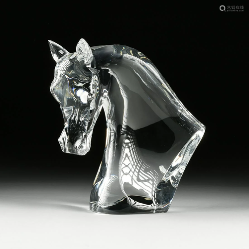 A LALIQUE CRYSTAL 