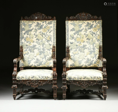 A PAIR OF ITALIAN BAROQUE REVIVAL UPHO…