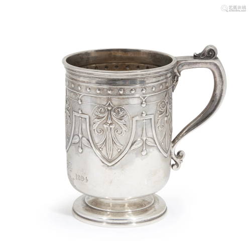 Garrard fine sterling christening cup, Late 19th