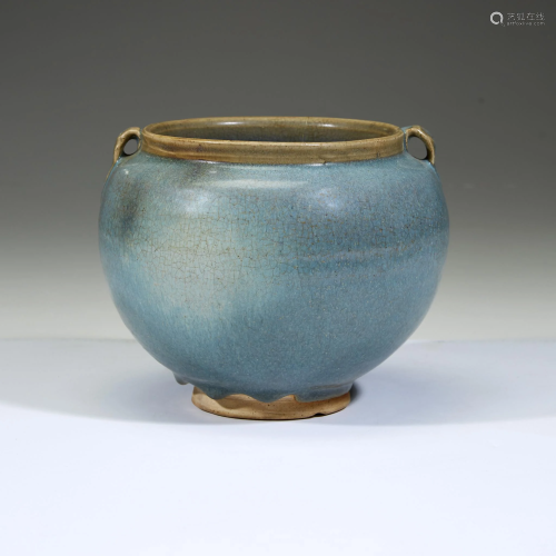A Chinese junyao jar, Song/Jin dynasty