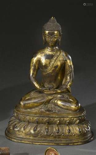 CHINE ou TIBET XIXe siècle Bouddha en bronze doré,…