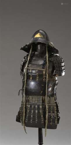 JAPON Période MUROMACHI (1336 1573) Yoroi en acier…