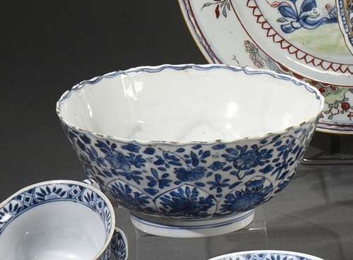 CHINE Epoque Xanghi (1662 1722) Bol en porcelaine …