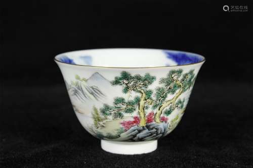 A Chinese Famille-Rose Glazed Blue and White Porcelain Cup