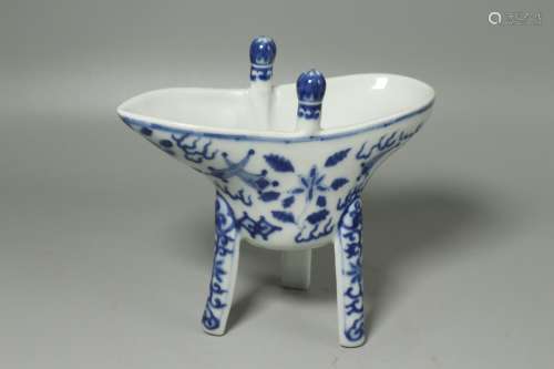 A Chinese Blue and White Porcelain Wine Cup