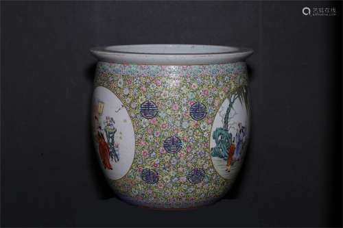 A Chinese Famille-Rose Porcelain Vat