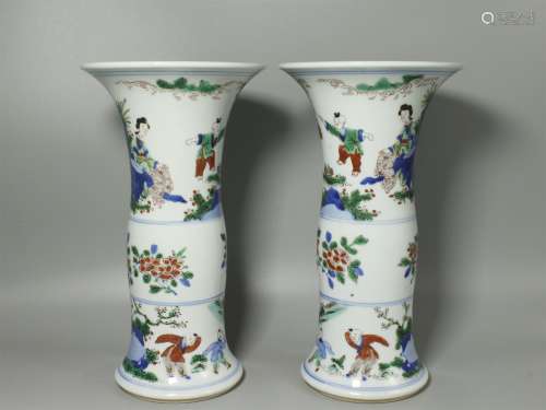 A Pair of Chinese Wu-Cai Glazed Porcelain Vases