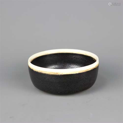 A Chinese Black Glazed Porcelain Earthen Bowl