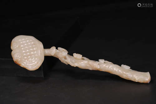 A Chinese Hetian Jade Ruyi Ornament