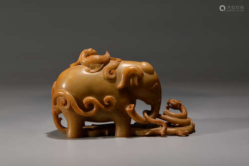 A Chinese Jade Beast Ornament