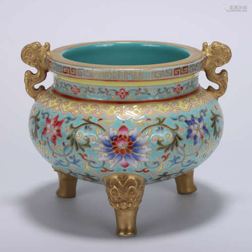 A Chinese Gilt  Twine Pattern Porcelain Three-legged Incense Burner