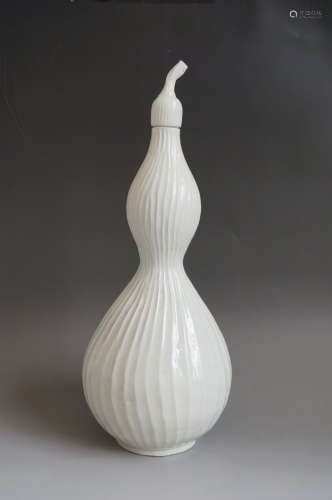 Chinese Ding Kiln Porcelain Gourd Bottle