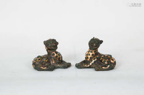 Chinese Copper And Gold Painted Tiger Shape Paperweight
