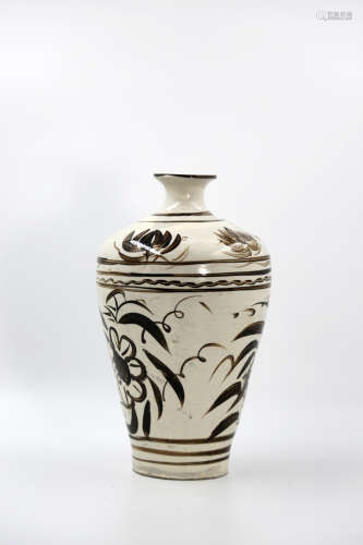 Chinese Cizhou Kiln Porcelain Bottle