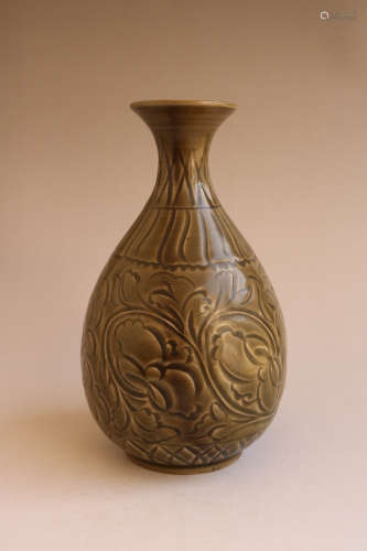 Chinese Northern Song Dynasty Yaozhou Kiln Porcelain Bottle