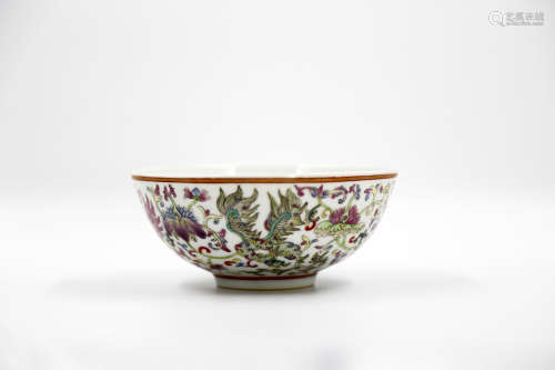 Chinese Qing Dynasty Daoguang Famille Rose Flower Pattern Porcelain Bowl